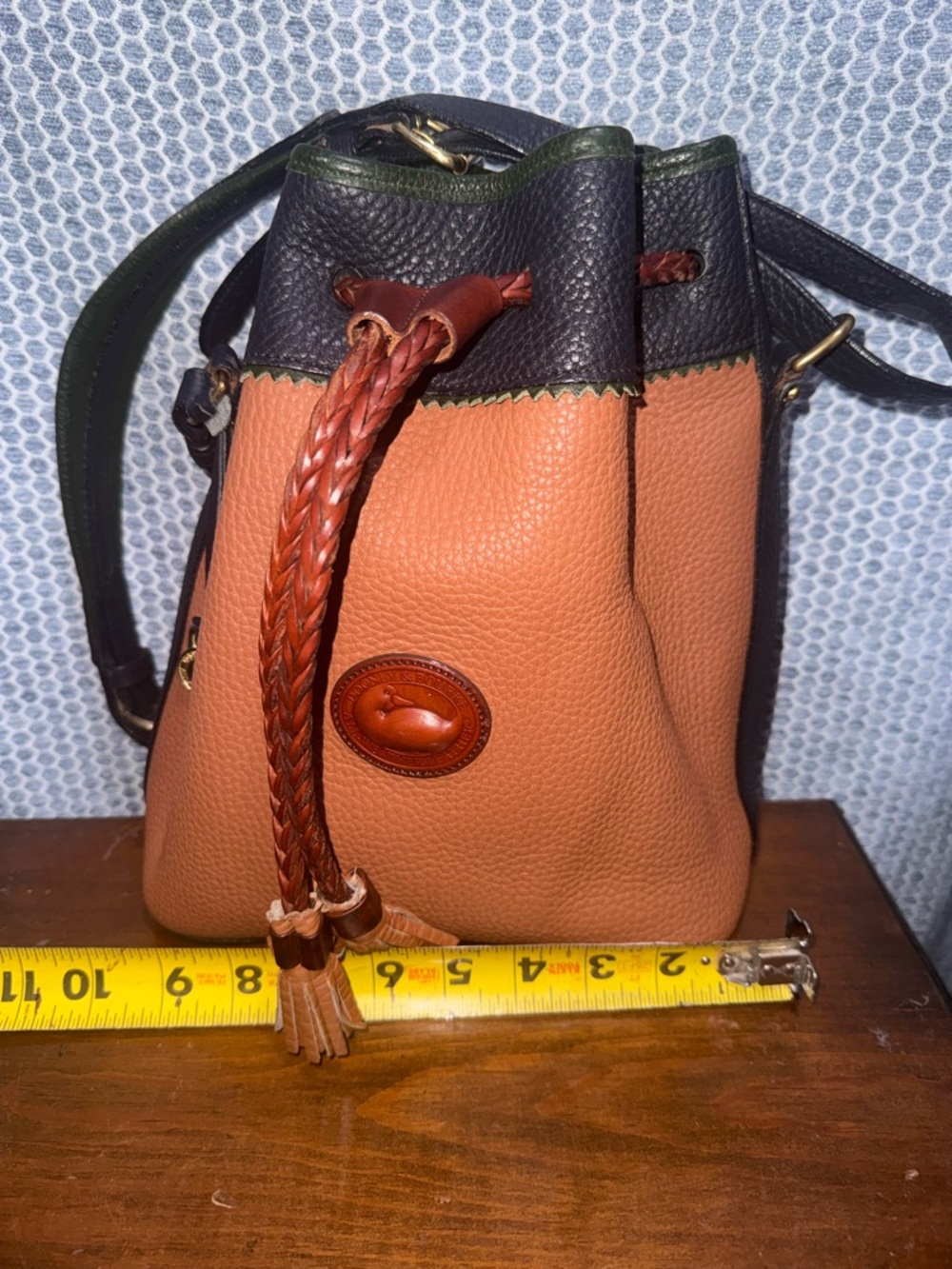 Vintage Dooney and Bourke Bucket Bag - Tan & Black - Picture 9 of 9